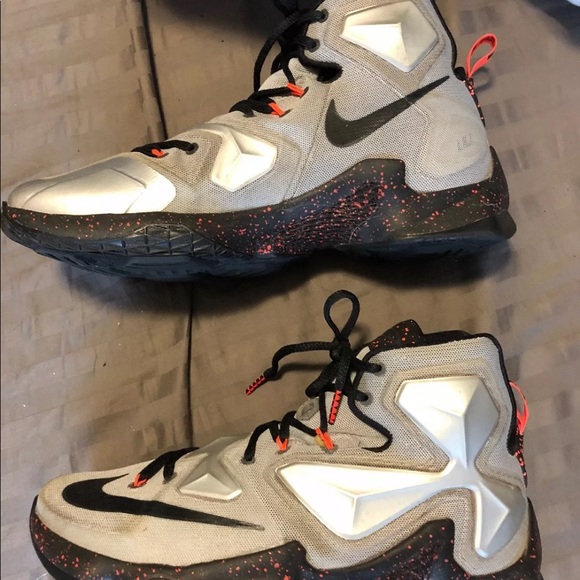 Lebron XIII Rubber City size 11 - Picture 3 of 6